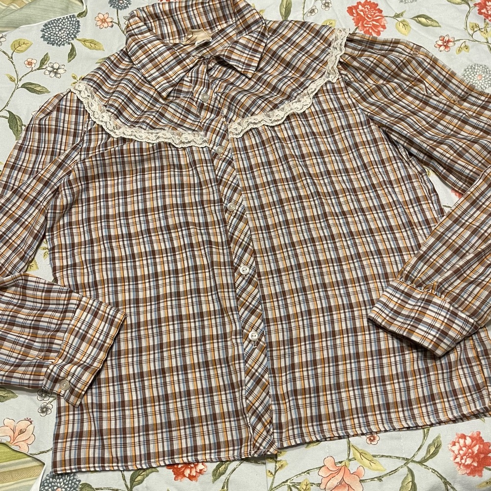 Western Teri Ann Plaid Lace Trim Long Sleeve Button Up Top